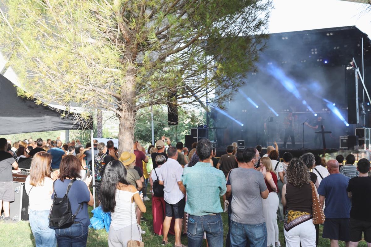 La ciudadanía de Cheste celebra la entrada al verano con el III Solsticio de Verano y Día de los Animales 