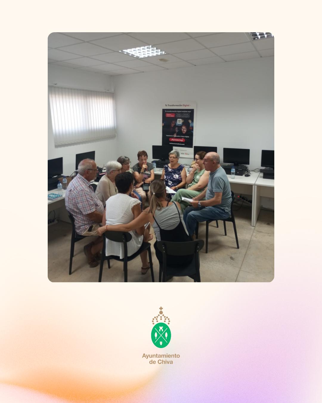 Chiva celebró el pasado jueves una tarde muy especial junto al tejido asociativo con motivo de la iniciativa “Tejiendo redes”