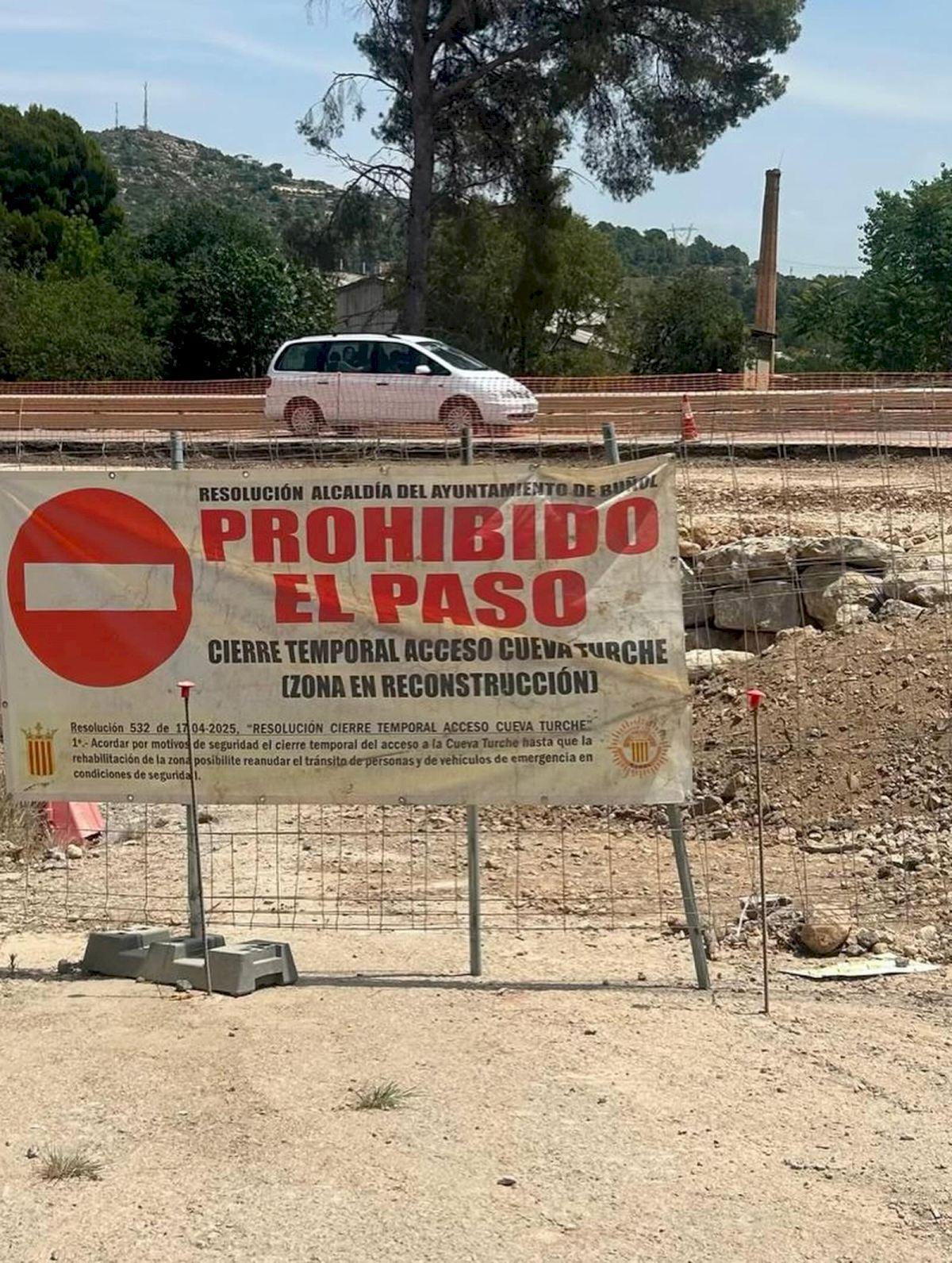La Cueva Turche permanece cerrada al público y el Ayuntamiento de Buñol recuerda que no está permitido acceder al paraje