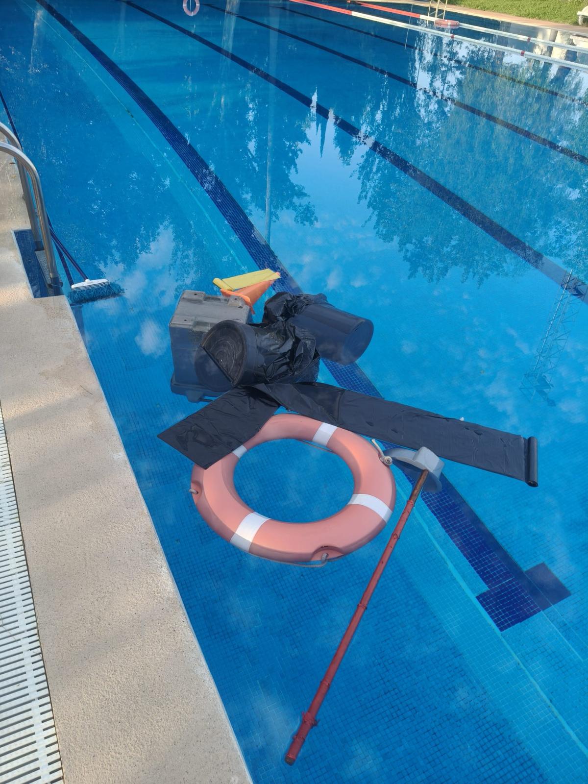 El Ayuntamiento de Cheste condena los actos vandálicos registrados en la piscina municipal