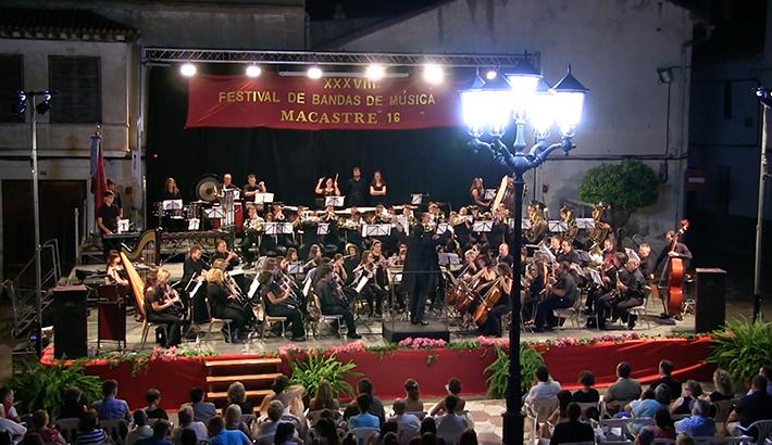 Macastre da inicio a sus fiestas patronales