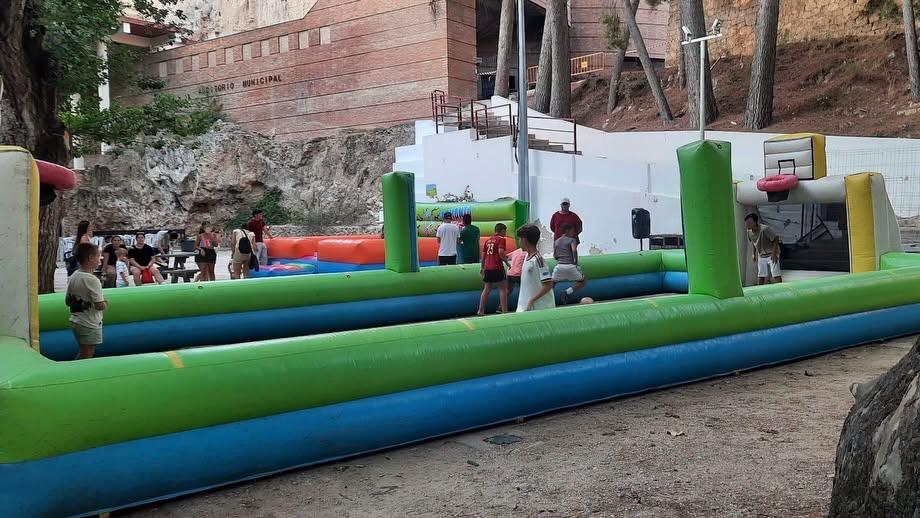 El Consistorio buñolense organiza un exitoso III Día de la Juventud el pasado martes en San Luis