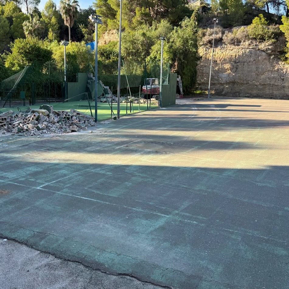 Alborache comienza las obras de renovación del Polideportivo Municipal