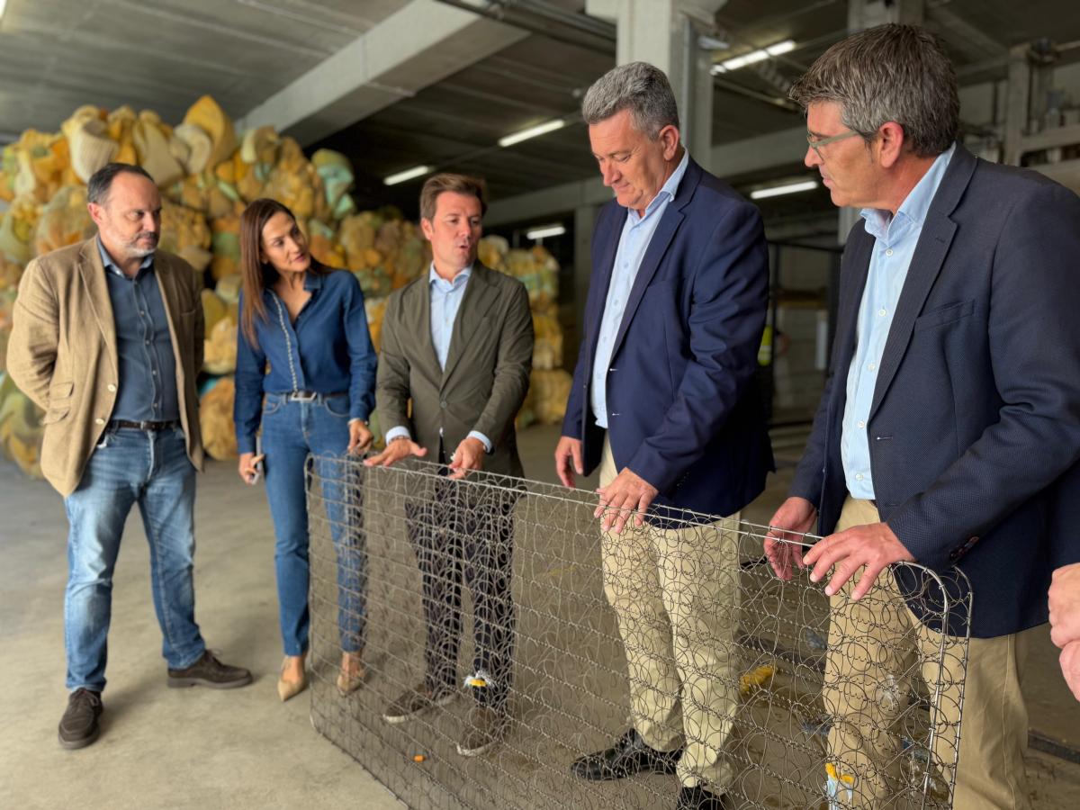 La Generalitat recicla más de 5.400 colchones afectados por la dana y recupera el 100 % de sus materiales