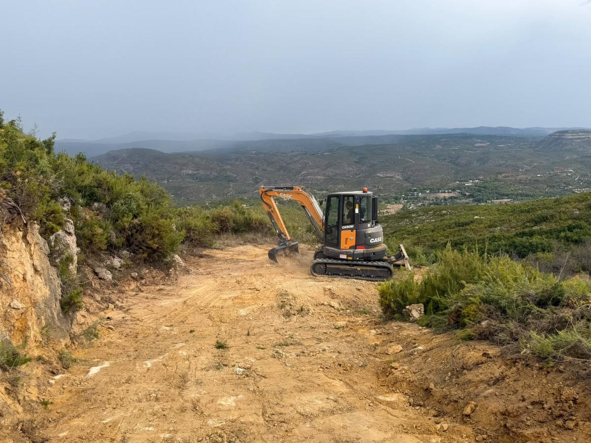 El Ayuntamiento de Dos Aguas continúa trabajando para poner en valor su entorno