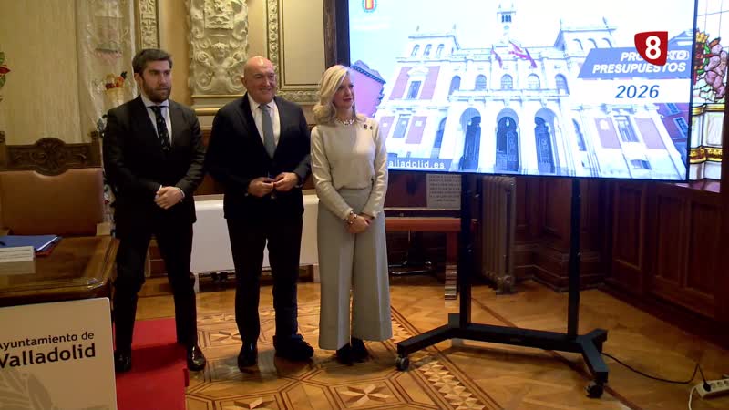El equipo de gobierno del Ayuntamiento de Valladolid presenta unos presupuestos de 445 millones de euros