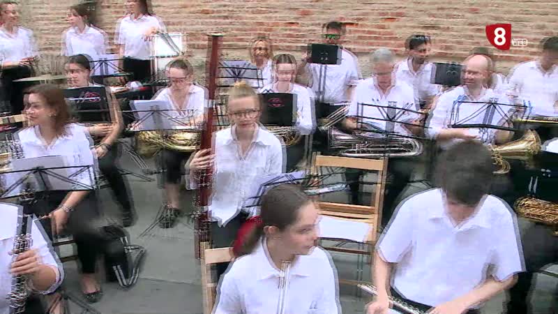 Así es dirigir de forma no profesional a la Banda de la Escuela Municipal para celebfrar el Día Europeo de la Música
