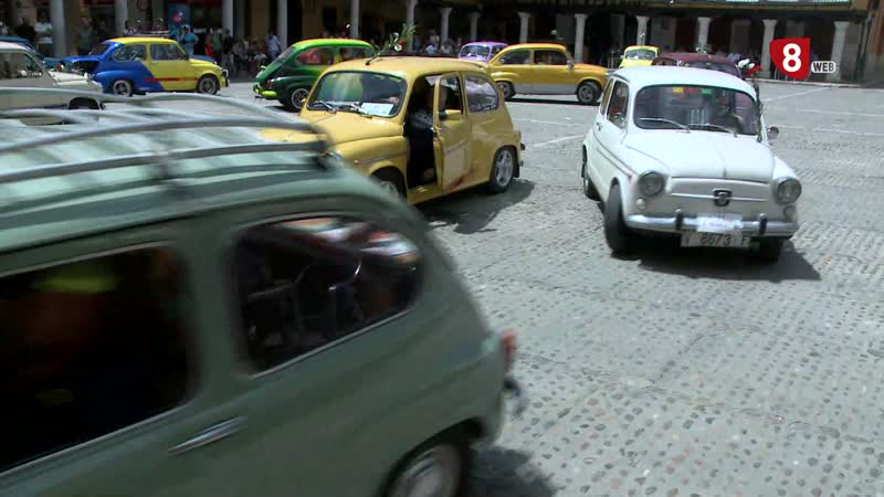 Setenta Seat 600 se dan cita en el Encuentro Nacional de Seat 600