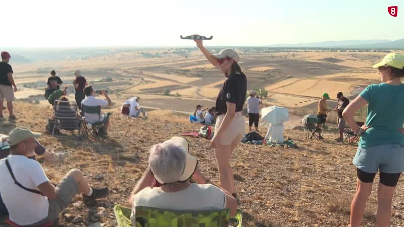 Siete mil personas disfrutan del eclipse en Valonsadero
