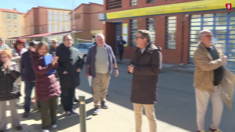 Correos recula tras la presión vecinal de Arcos y mantiene su oficina