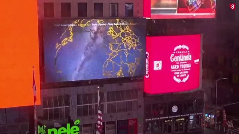  Soria se promociona en Nueva York por el eclipse