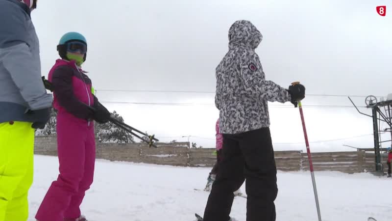 Santa Inés se llena de esquiadores gracias a las últimas nevadas
