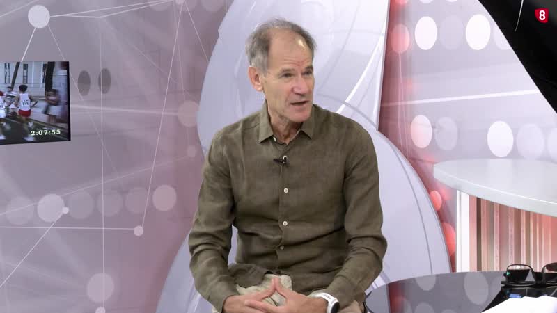 Abel Antón apadrina el estreno de la nueva temporada de La Jornada