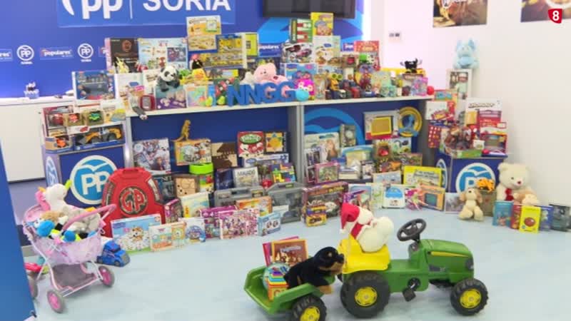 Casi 300 juguetes en la recogida solidaria de NNGG del PP de Soria